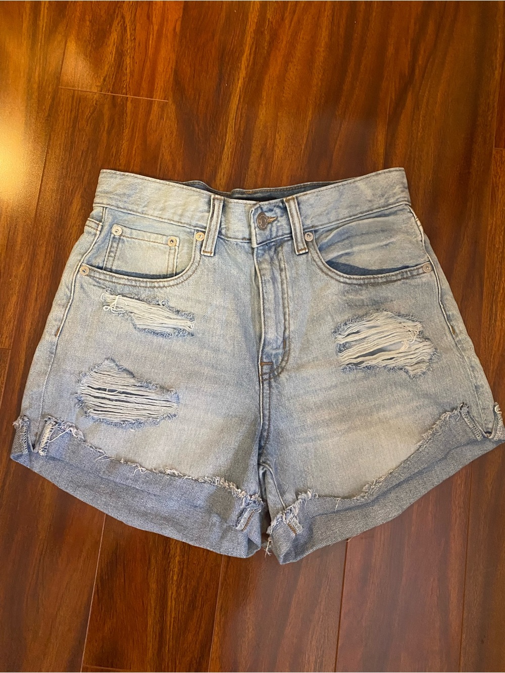 Aeropostale Mom Short Light Blue Distressed Denim Jean Shorts